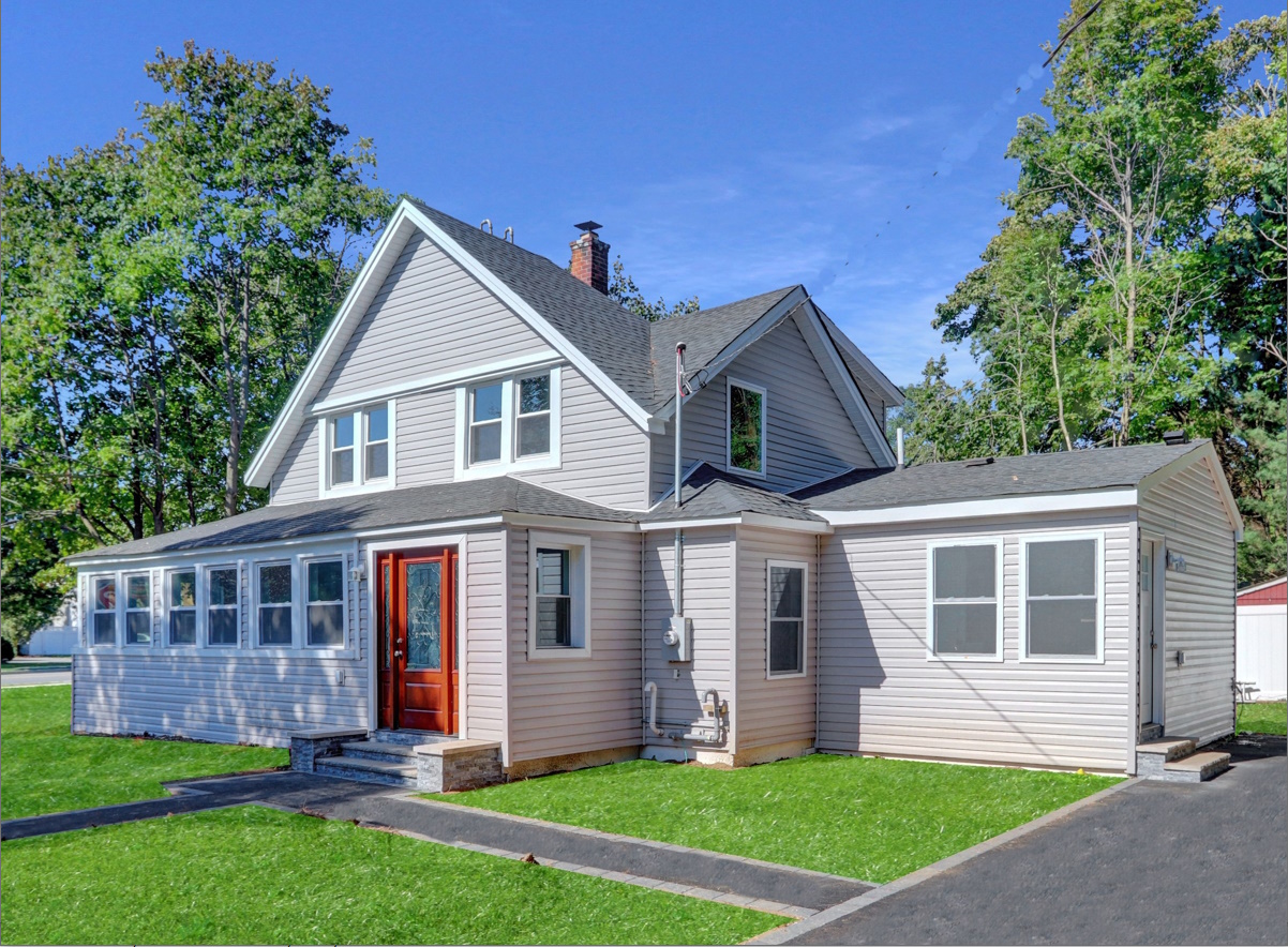 Sold home in Lindenhurst, NY