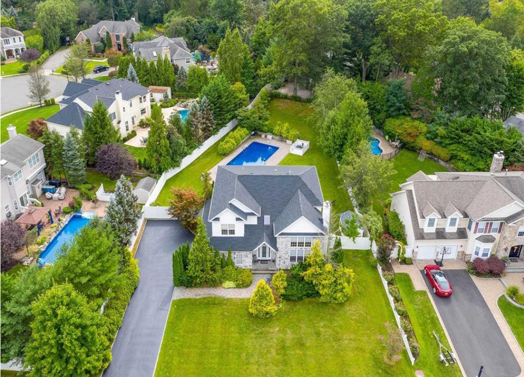 Sold home in Oyster Bay, NY